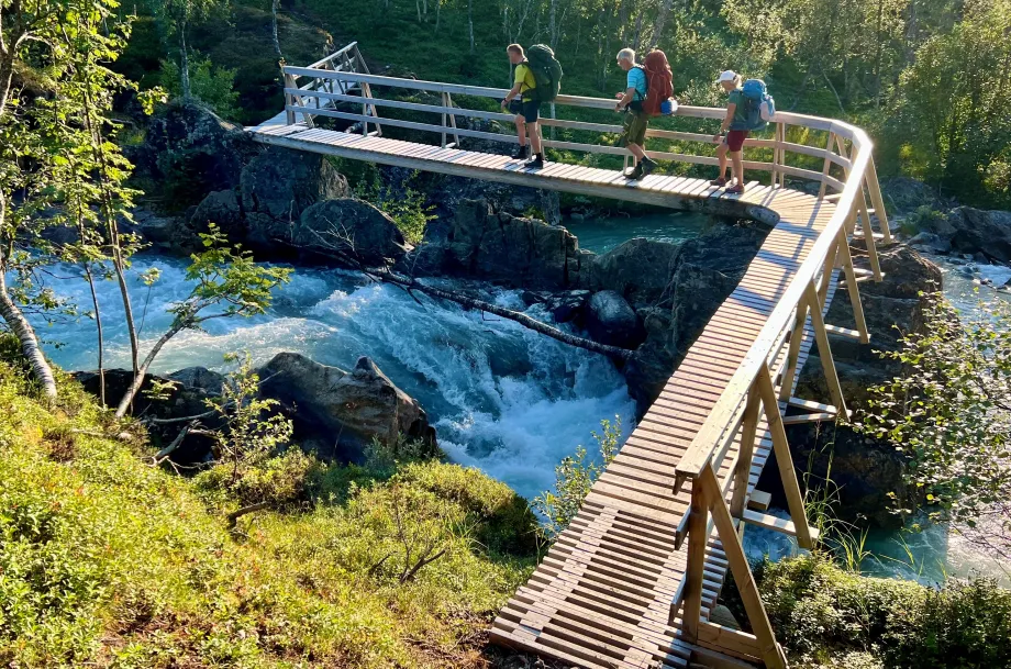 Baj&agrave;dusbrua i Ullsfjord