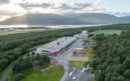 Mortensnes skole Mortensnes skole sommer