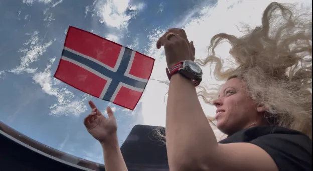 Astronauten, Mikkelsen